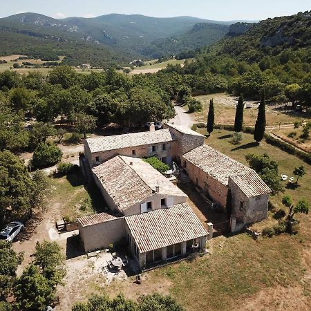 Chambres D'Hotes De La Verrerie Lioux Esterno foto