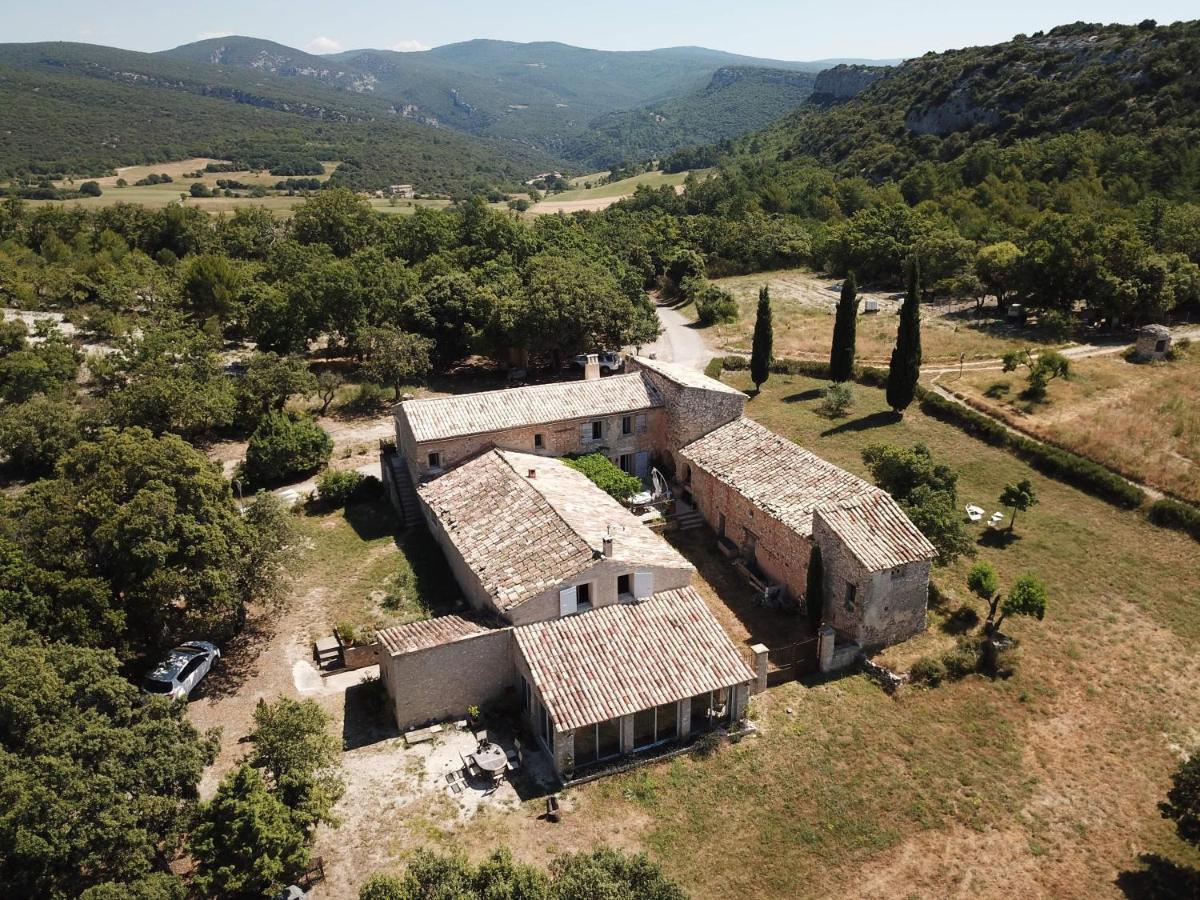 Chambres D'Hotes De La Verrerie Lioux Esterno foto