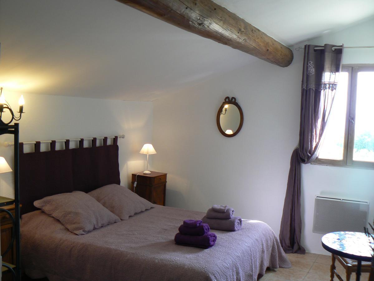 Chambres D'Hotes De La Verrerie Lioux Esterno foto