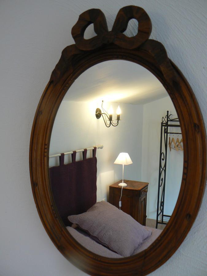 Chambres D'Hotes De La Verrerie Lioux Esterno foto