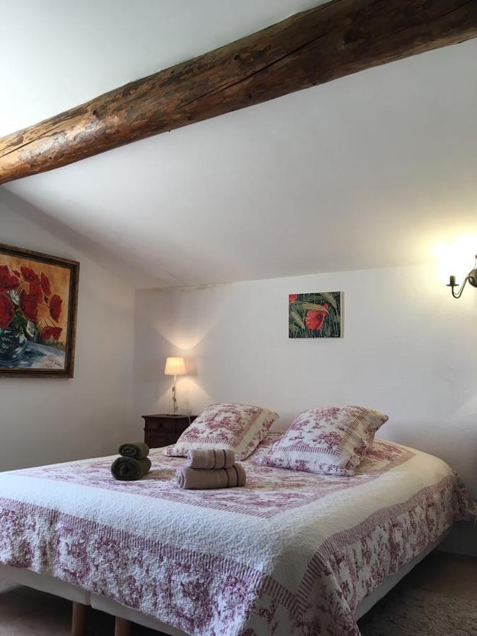 Chambres D'Hotes De La Verrerie Lioux Esterno foto